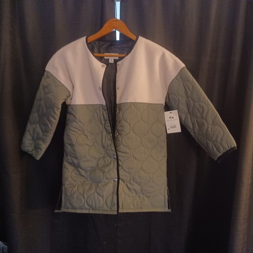 Free Assembly Mixed Material Lightweight Jacket Sz M 7/8 NWT